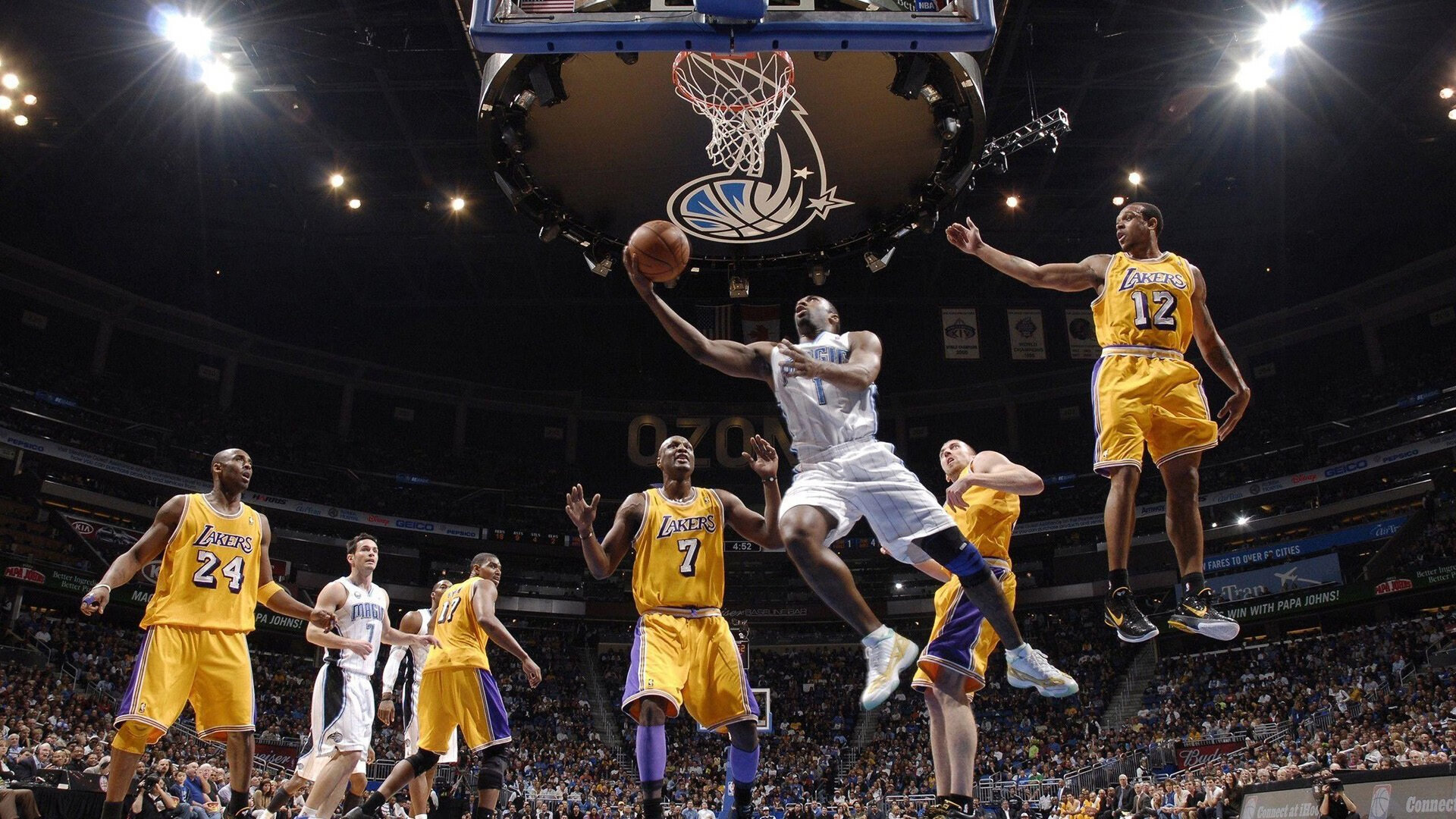 中国熊猫体育-蒂姆，戴维斯杯生死战翻盘，年终总决赛封王，惊艳网坛！
